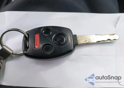 2004 Honda Accord 3.0 Ex from USA, damaged, VIN 1HGCM82614A010393